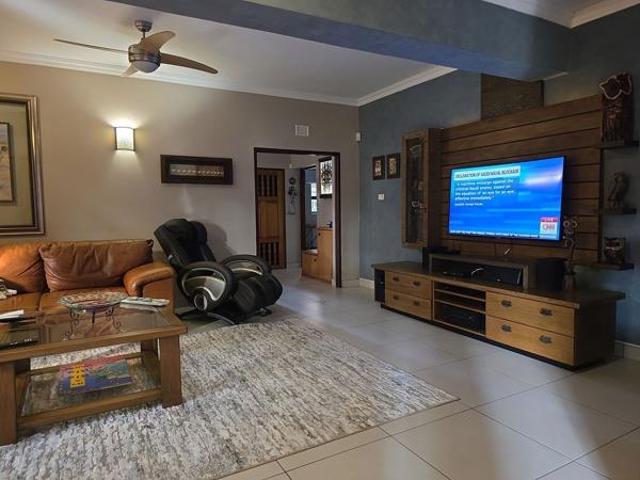 House for sale in UMhlathuze Municipality, Kwazulu-natal