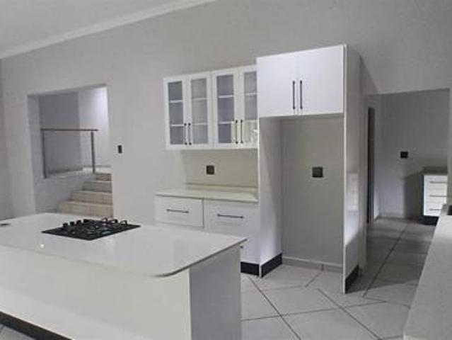 House for sale in UMhlathuze Municipality, Kwazulu-natal