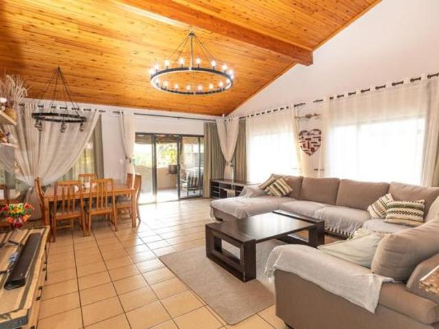 House for sale in UMhlathuze Municipality, Kwazulu-natal