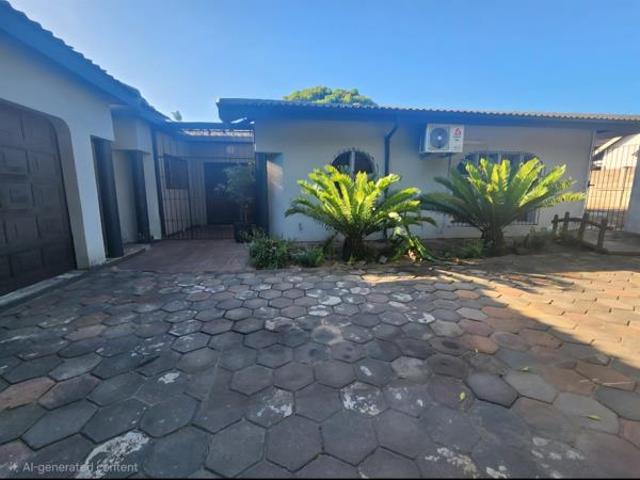 House for sale in UMhlathuze Municipality, Kwazulu-natal