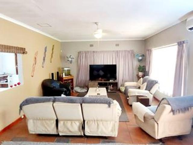 House for sale in UMhlathuze Municipality, Kwazulu-natal
