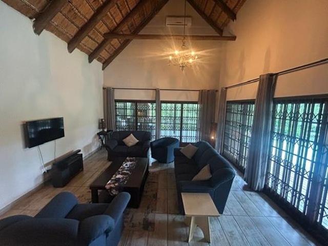 House for sale in Richards Bay, uMhlathuze Local Municipality