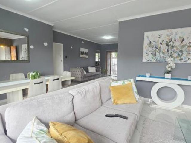 House for sale in UMhlathuze Municipality, Kwazulu-natal
