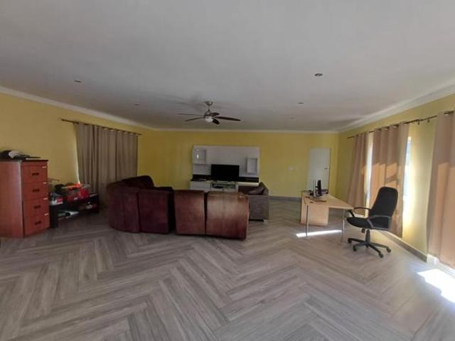 House for sale in UMhlathuze Municipality, Kwazulu-natal