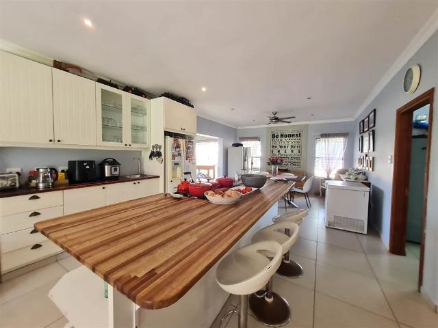 House for sale in UMhlathuze Municipality, Kwazulu-natal
