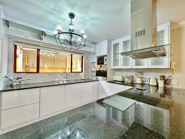 House for sale in North West