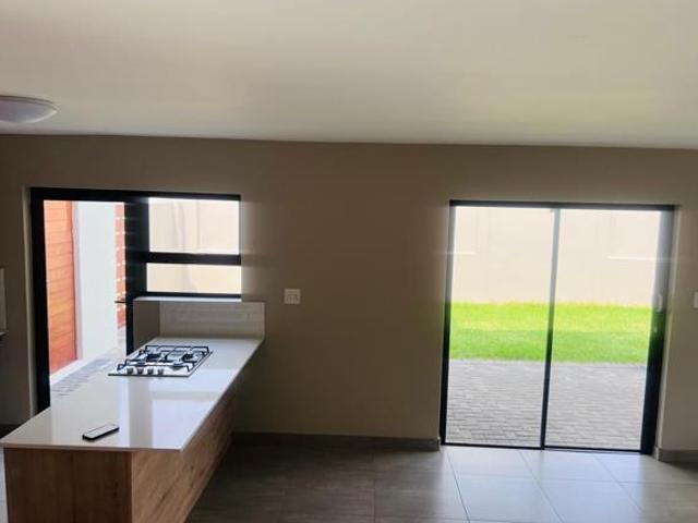 House for rent in North West
