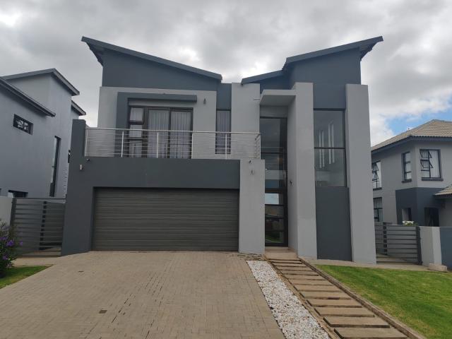 House for rent in Hartbeespoort Dam Nature Reserve, North West