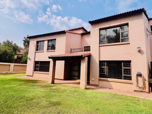 House for sale in Hartbeespoort Dam Nature Reserve, North West