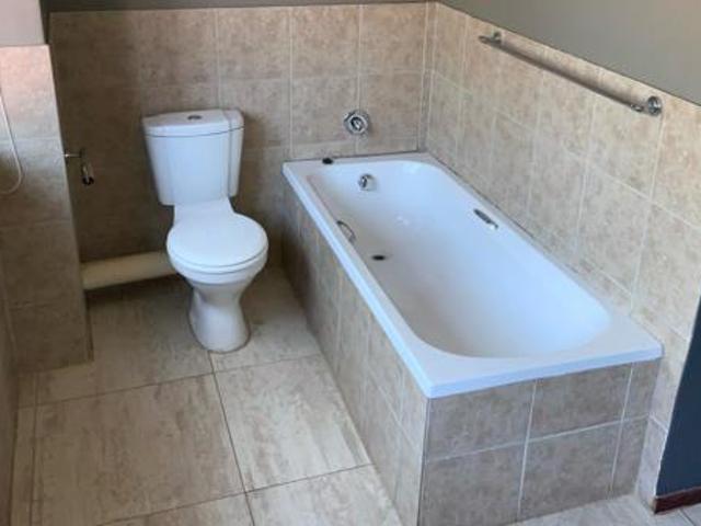 House for rent in North West