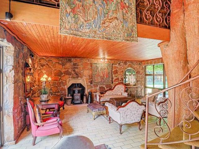 House for sale in North West