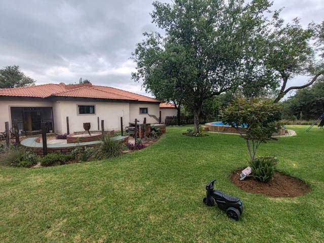 House for rent in Hartbeespoort Dam Nature Reserve, North West