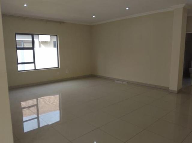 House for rent in North West