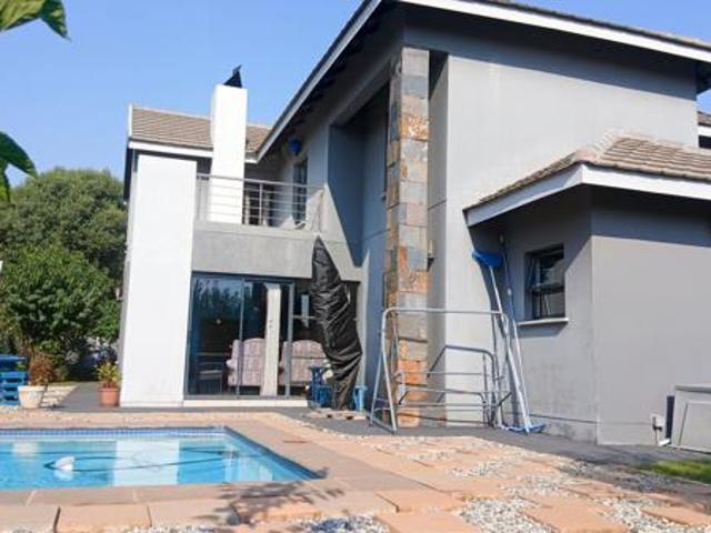 House for rent in North West