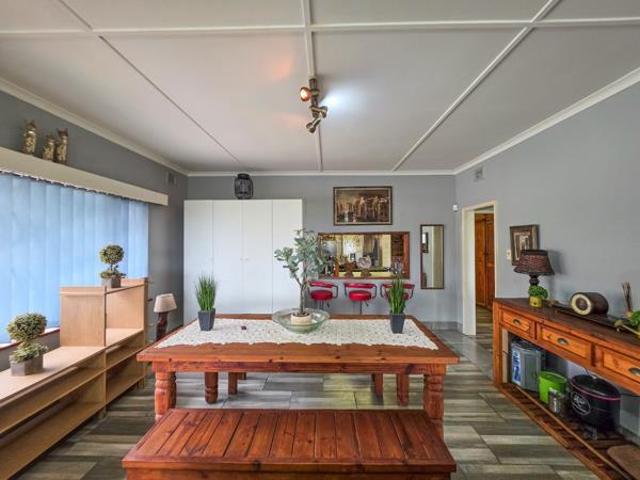 House for sale in Ugu District Municipality, Kwazulu-natal