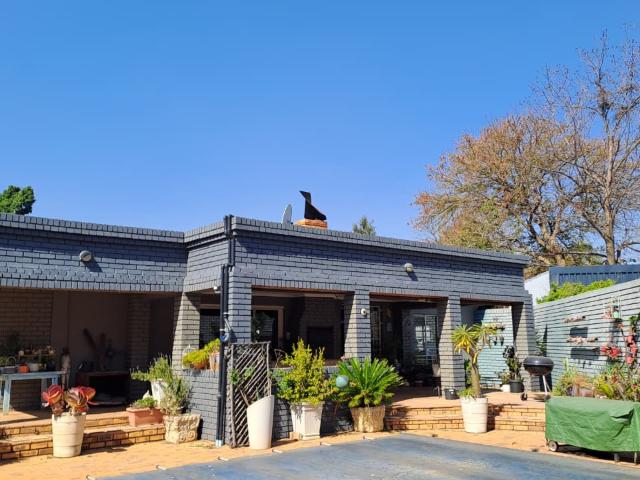 House for sale in Waterkloof, Gauteng