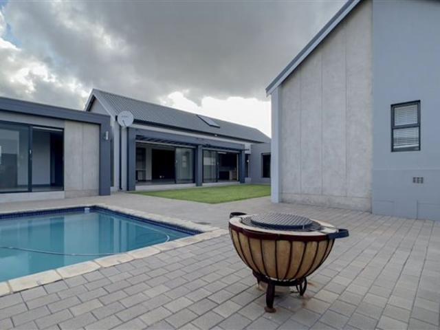 House for sale in Centurion