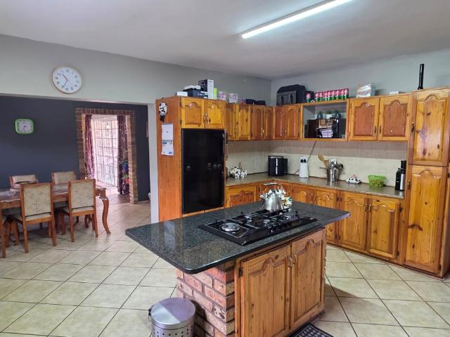 House for sale in Dr Kenneth Kaunda, North West