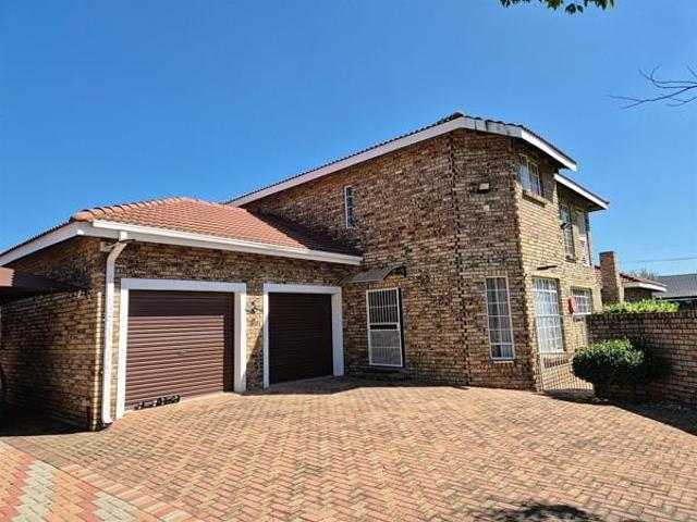 House for sale in Dr Kenneth Kaunda, North West