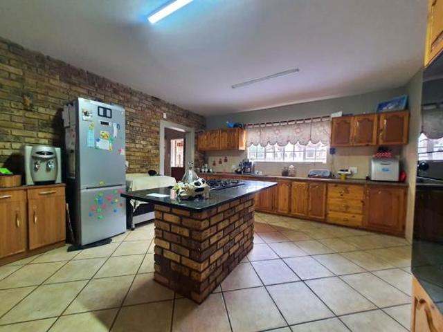 House for sale in Dr Kenneth Kaunda, North West