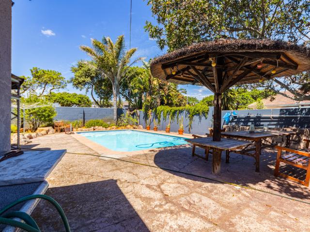 House for sale in Cape Town, Western Cape