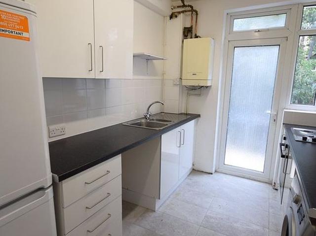 House for rent in London Borough of Merton, Mitcham