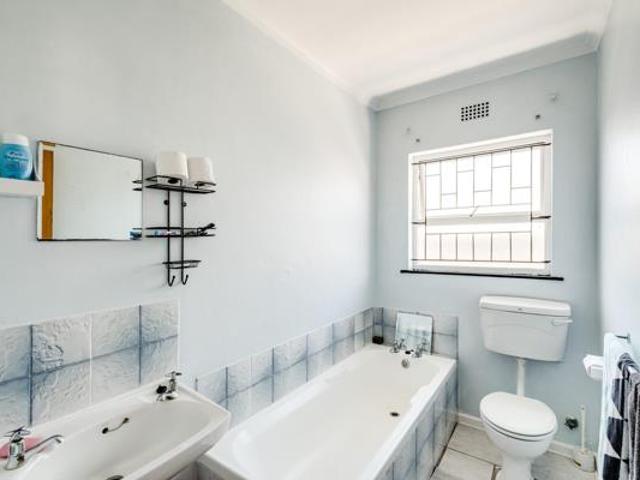 House for sale in Cape Town, Western Cape
