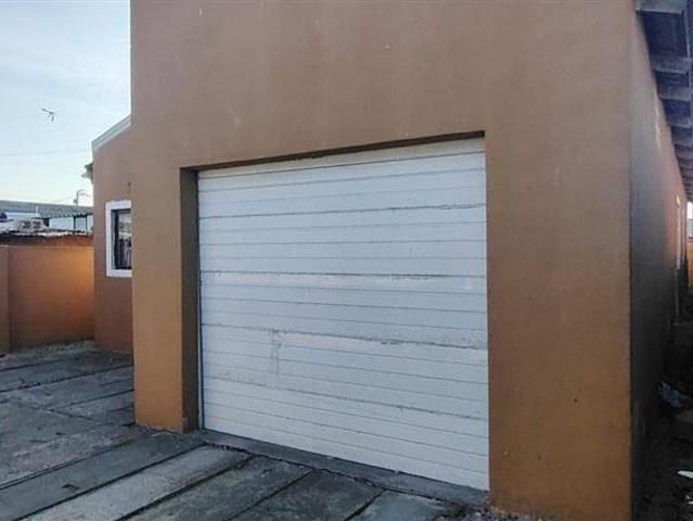 House for sale in Cape Town, Western Cape