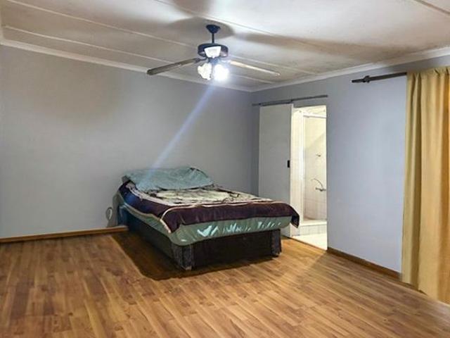 House for sale in Cape Town, Western Cape