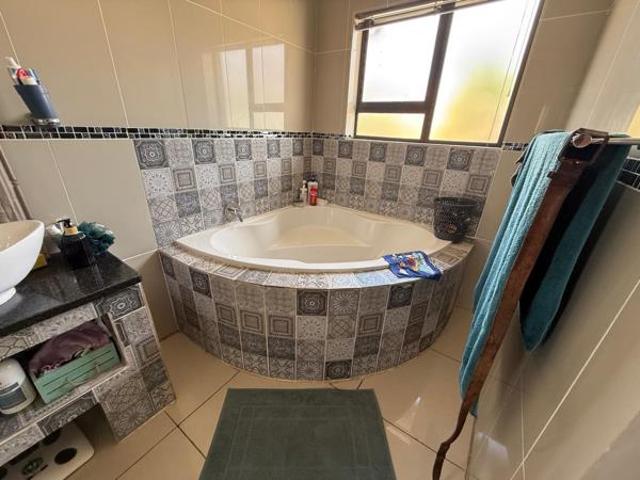 House for sale in eMalahleni, Emalahleni Local Municipality