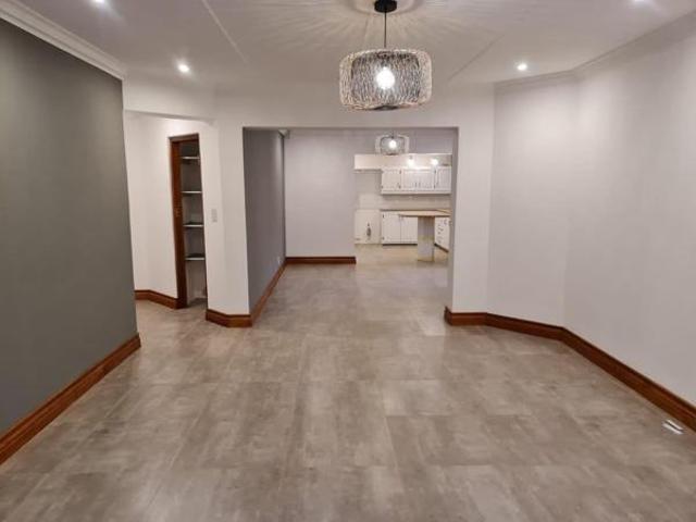 House for rent in Waterkloof, Gauteng