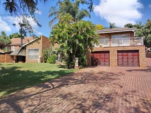 House for rent in Waterkloof, Gauteng