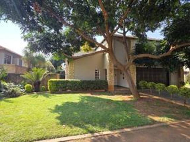 House for sale in Waterkloof, Gauteng