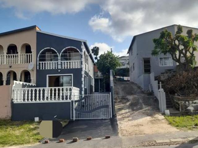 House for rent in Chatsworth, Kwazulu-natal