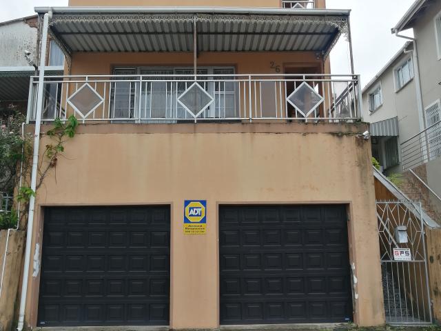 House for sale in Chatsworth, Kwazulu-natal