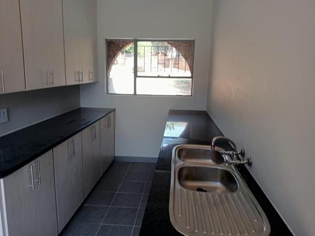 House for rent in Waterkloof, Gauteng