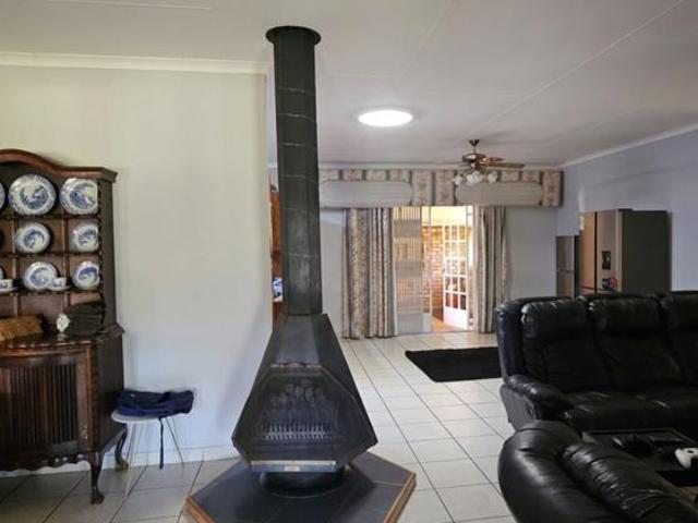 House for sale in Naboomspruit, Limpopo