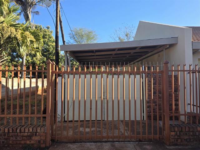 House for sale in Naboomspruit, Limpopo
