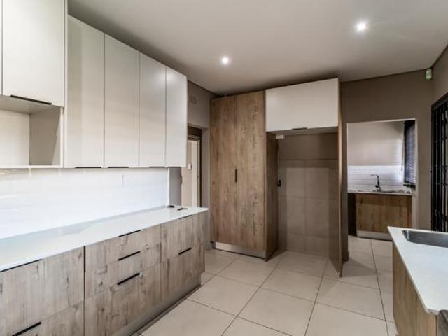 House for rent in Waterkloof, Gauteng
