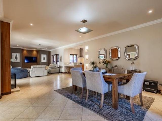 House for rent in Waterkloof, Gauteng