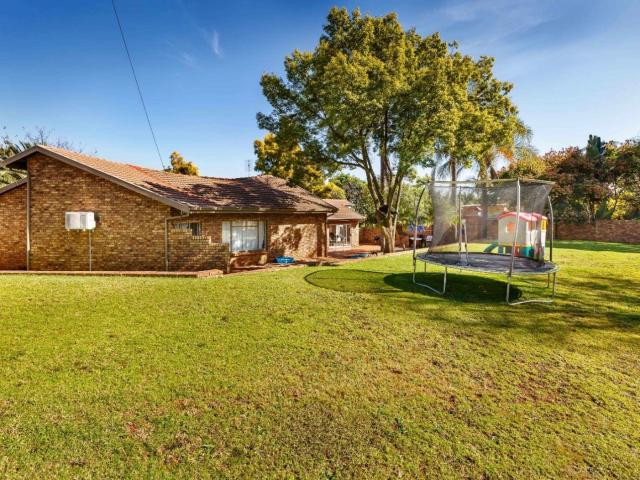 House for sale in Waterkloof, Gauteng