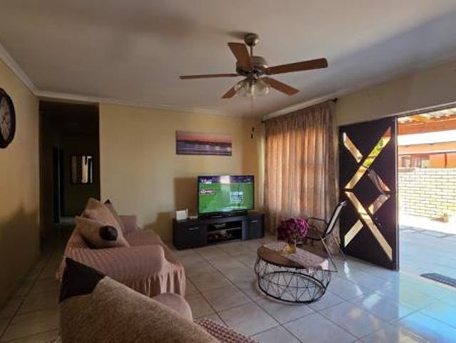 House for sale in Upington, Northern Cape