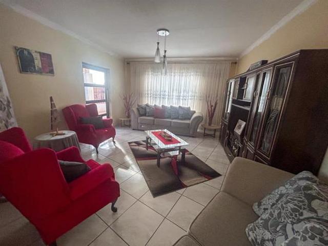 House for sale in Upington, Northern Cape