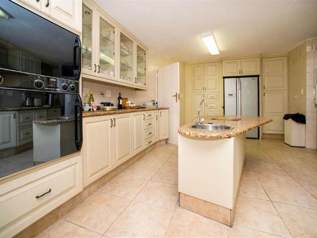 House for sale in Johannesburg, East