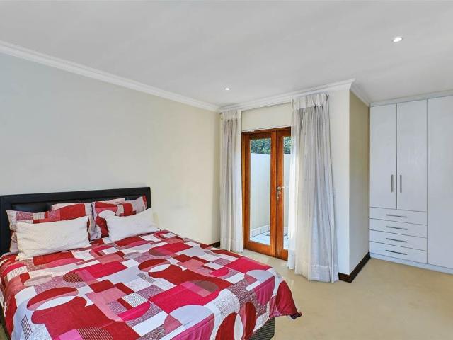 House for sale in Johannesburg, North & Sandton