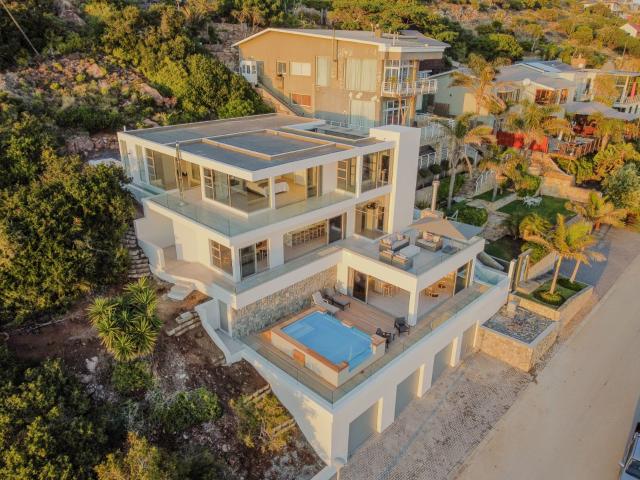 House for sale in Groot Brak Rivier, Western Cape