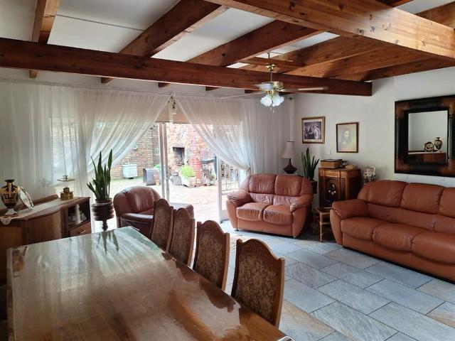 House for sale in Waterkloof, Gauteng