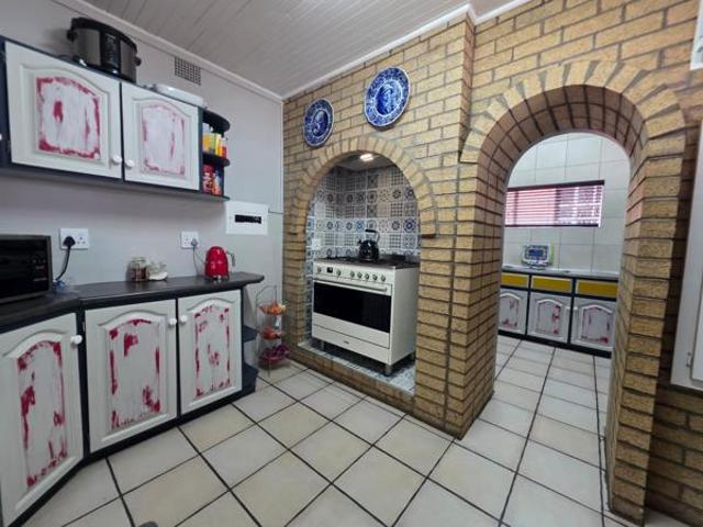 House for sale in Frances Baard, Northern Cape
