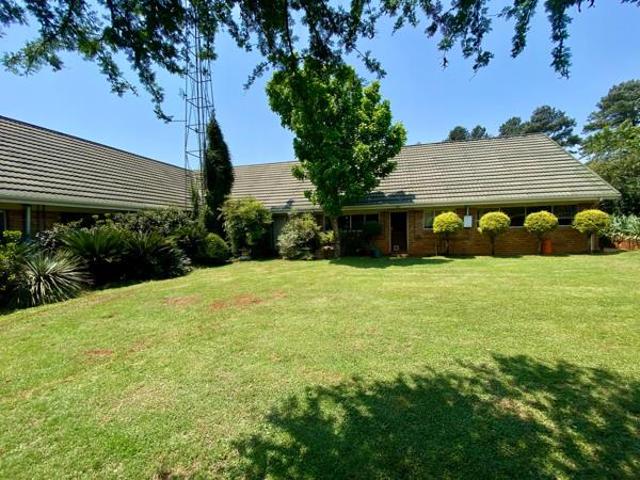 House for sale in Newcastle Local Municipality, Amajuba District Municipality