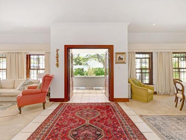 House for sale in Cape Town, Western Cape